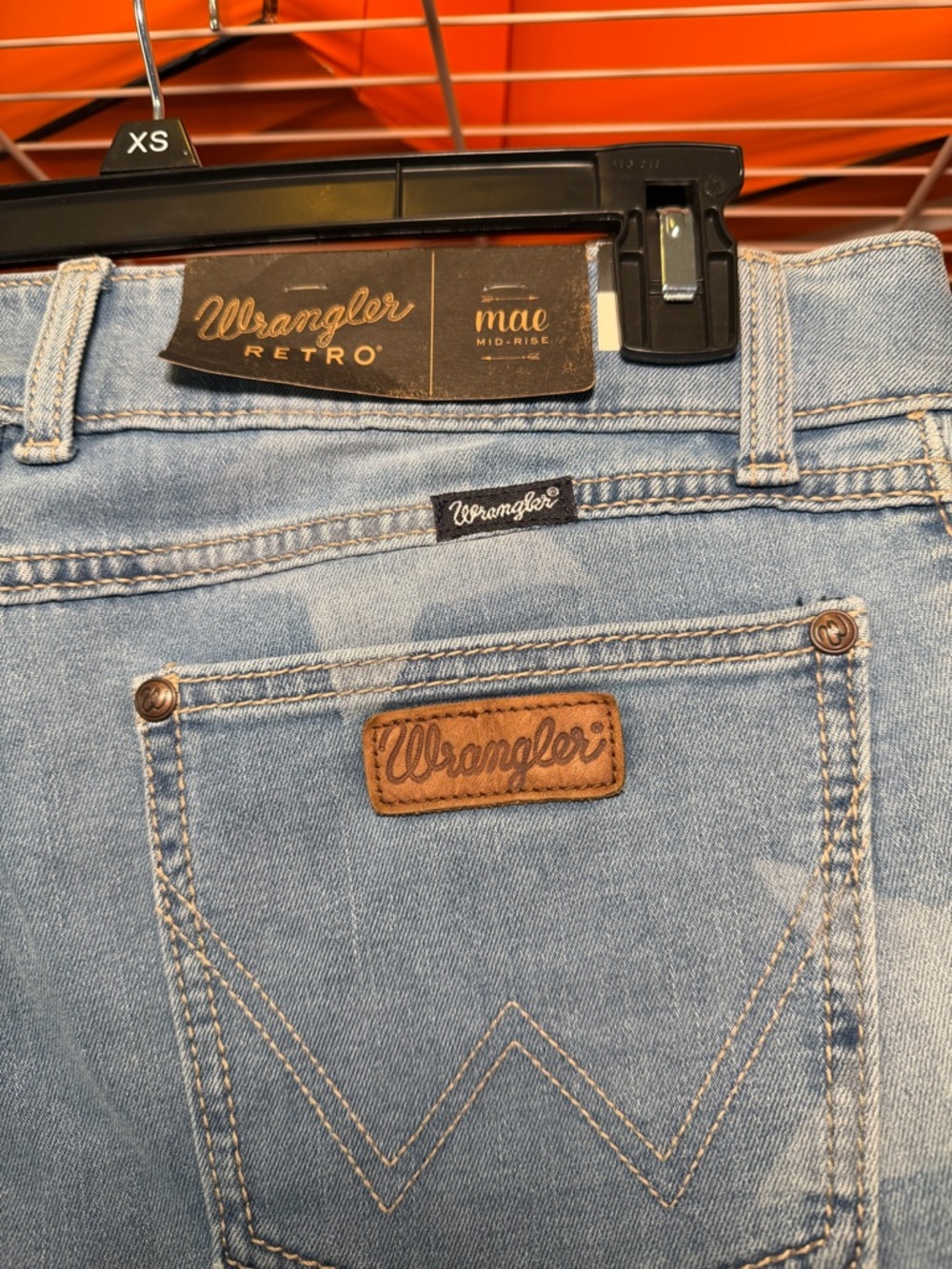NWT WRANGLER WOMEN'S RETRO MID RISE MAE ALICE BLUE JEANS - Picture 6 of 7
